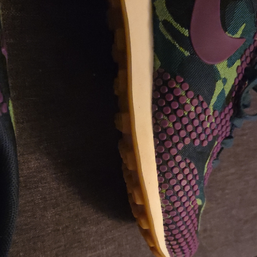 Nike Women's Sneakers - Green and Purple Camo - Picture 7 of 8
